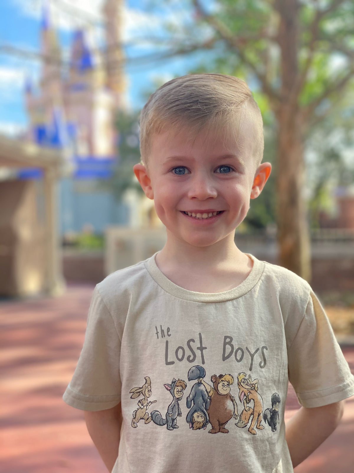Family Disney Vacation Outfits: A Practical Guide to Comfortable, Magical Park Style