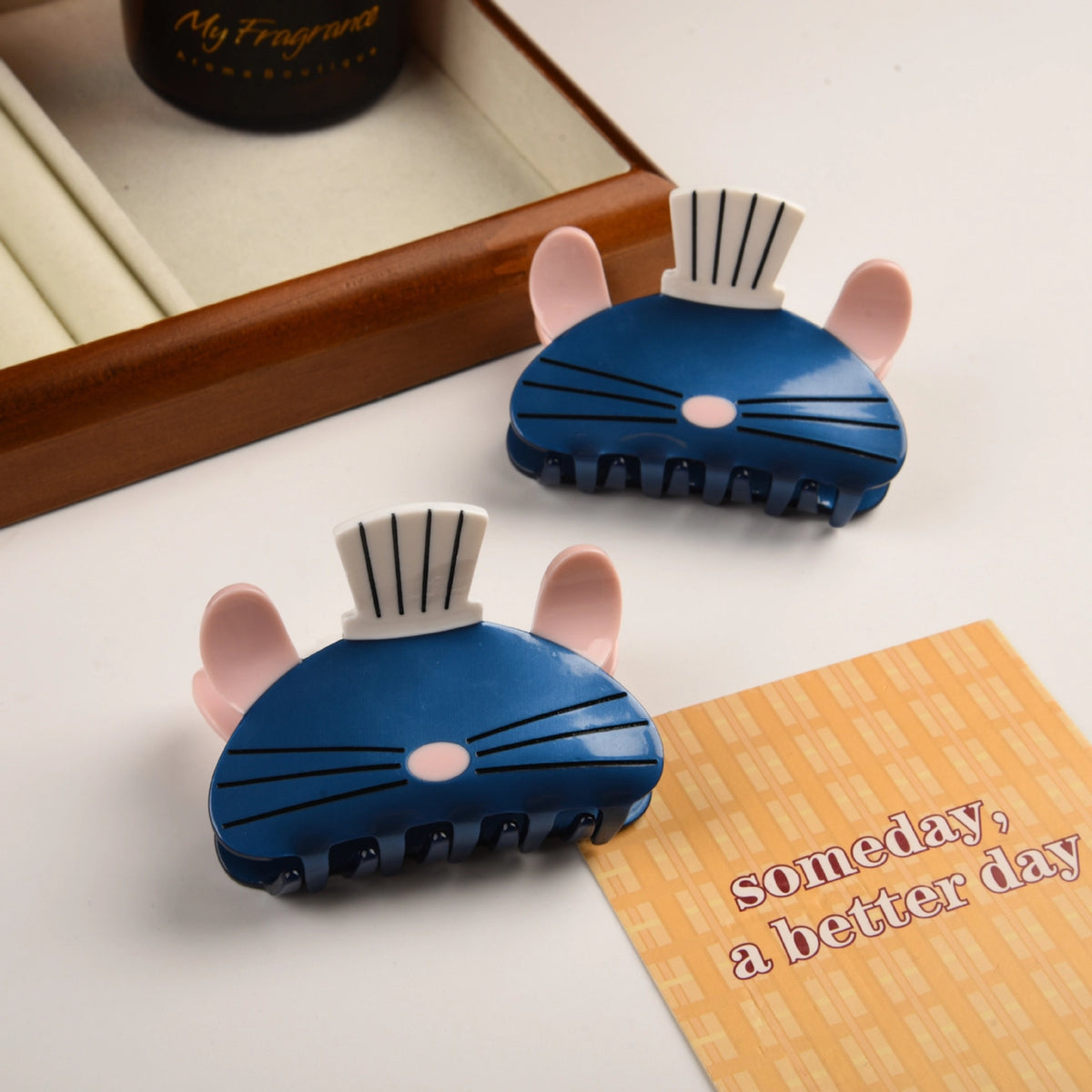 Remy Chef Hair Claw Clip